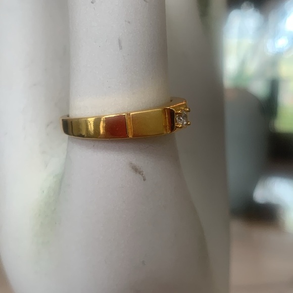 NEW HIGH END Gold Plated Faux Diamond Solitaire Ring Size 10 {#12} Wedding - Picture 4 of 7